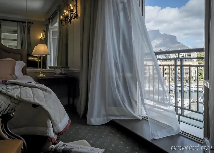 Cape Grace Hotel & Spa